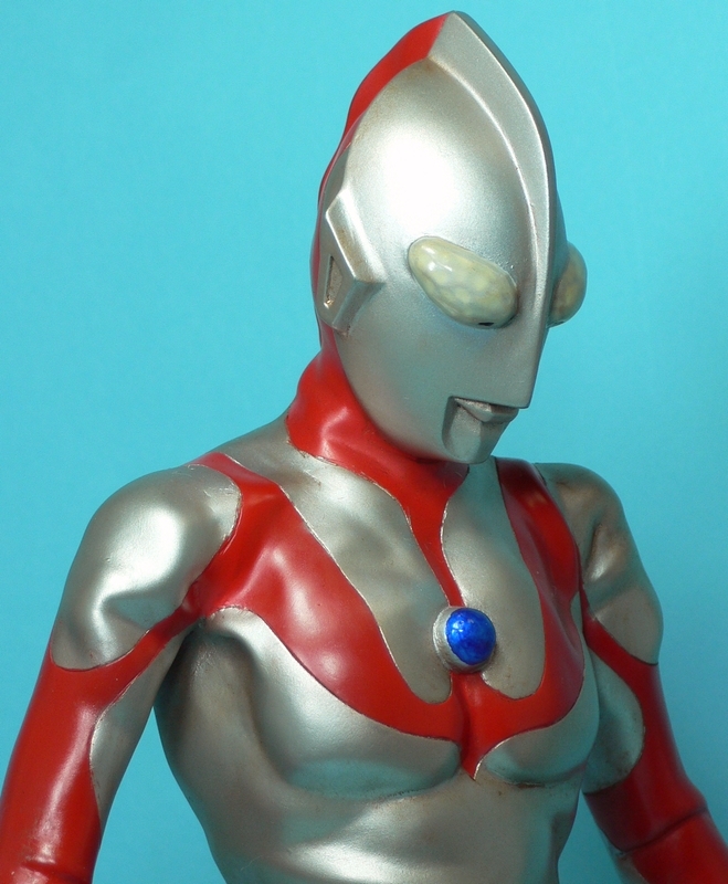 M1号　1/2ウルトラマンマスク　福袋品　袋なし新品　メーカー塗装 M1号 1/2ウルトラマンマスク 福袋品 袋なし新品 メーカー塗装
